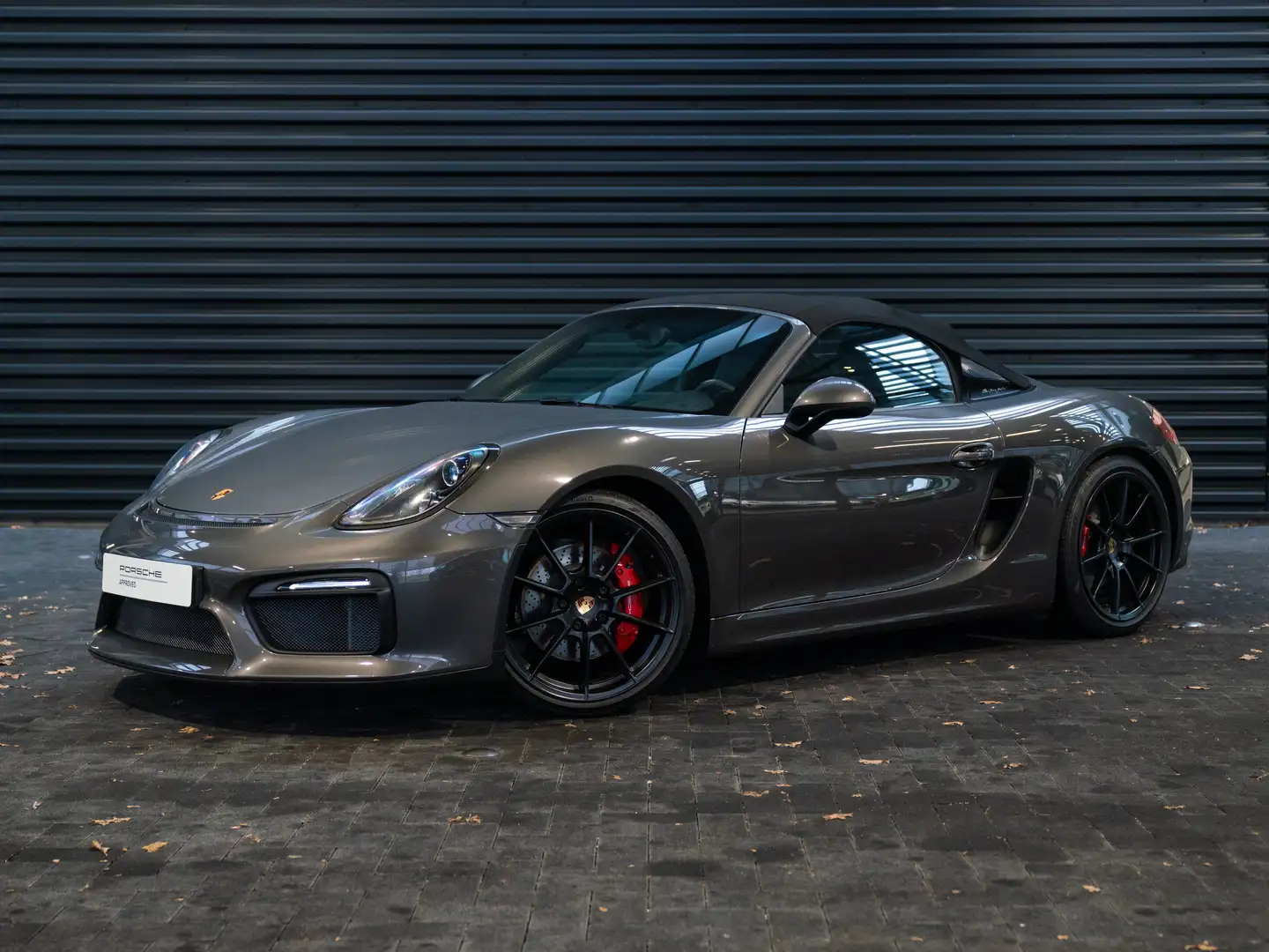 Porsche Boxster Spyder Grau - 1