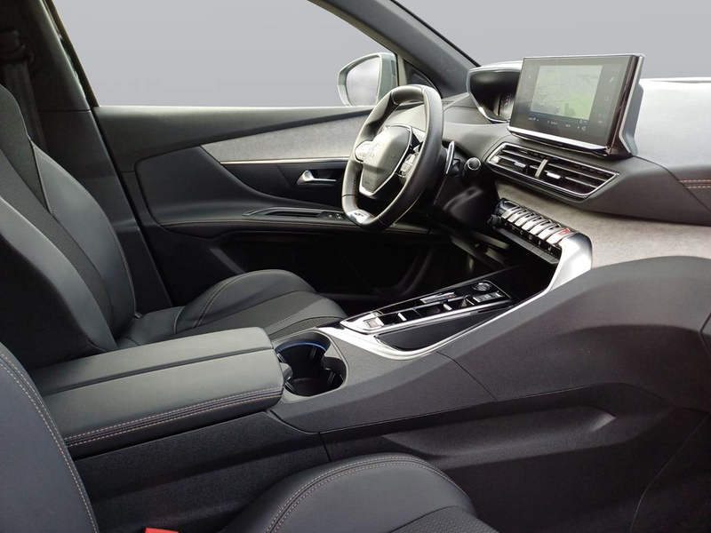 Peugeot 5008 GT HYBRID 136 eDSC — photo 10