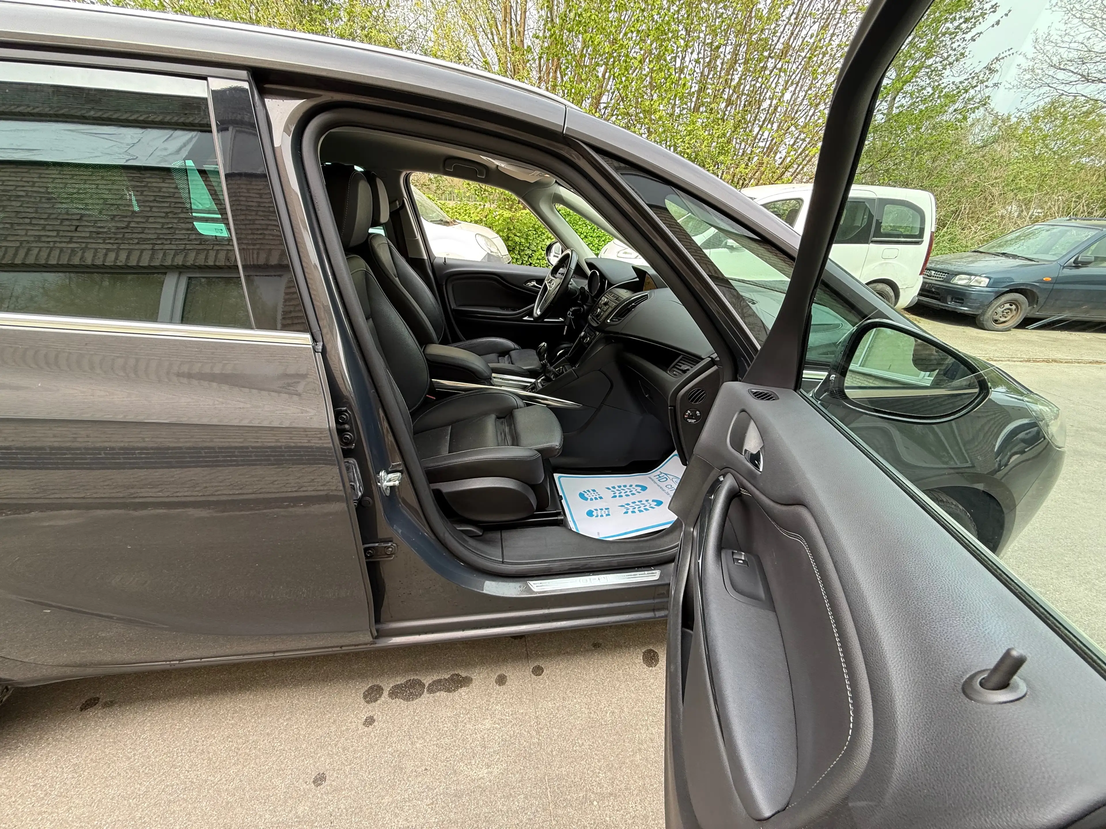 Opel Zafira Tourer Zafira 1.4 Turbo Edition — photo 13
