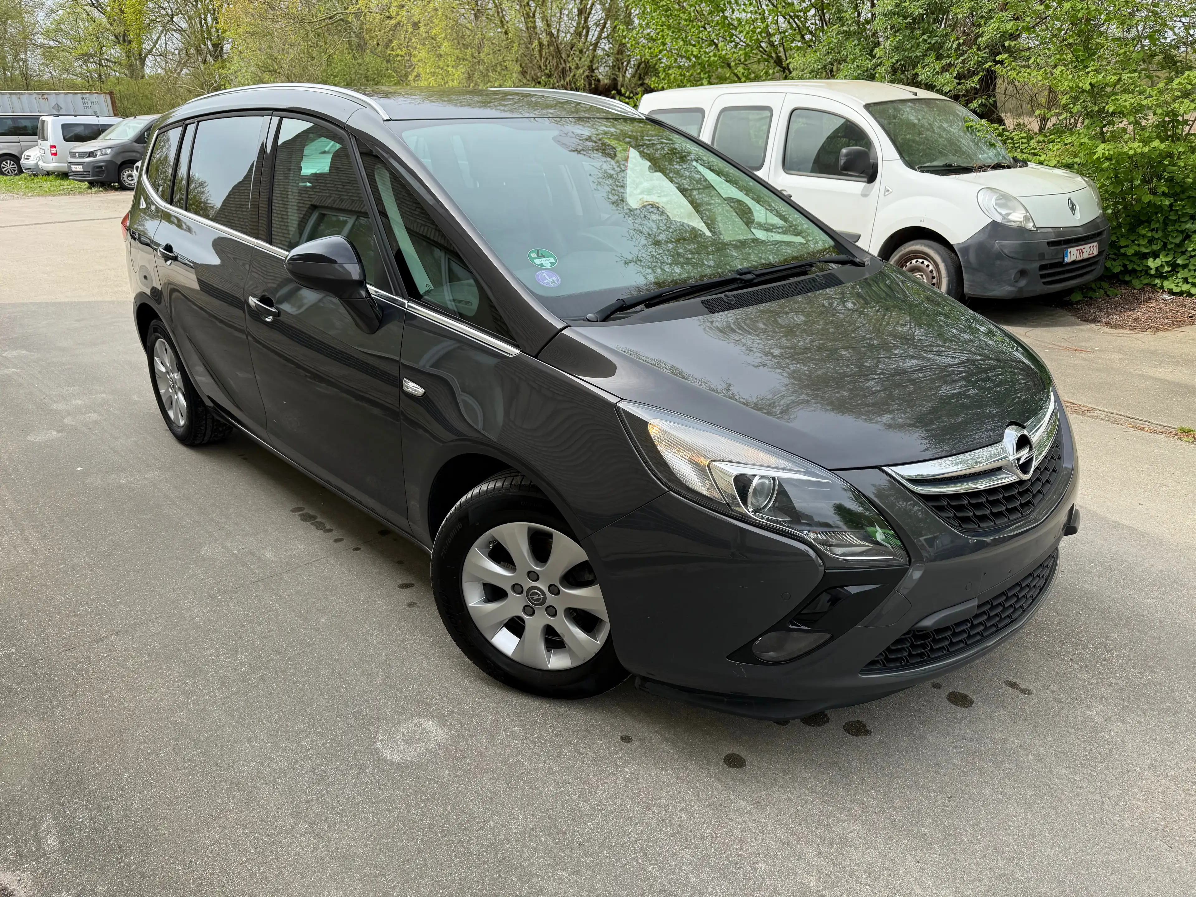 Opel Zafira Tourer Zafira 1.4 Turbo Edition — photo 3