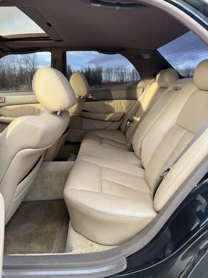 Lexus LS снимка Lexus LS