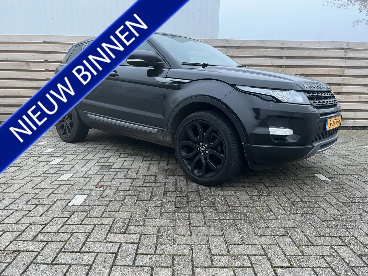 Land Rover Range Rover Evoque 2.2 TD4 4WD Pure Leer / Clima / Pano / 19inch. Zwart - 1