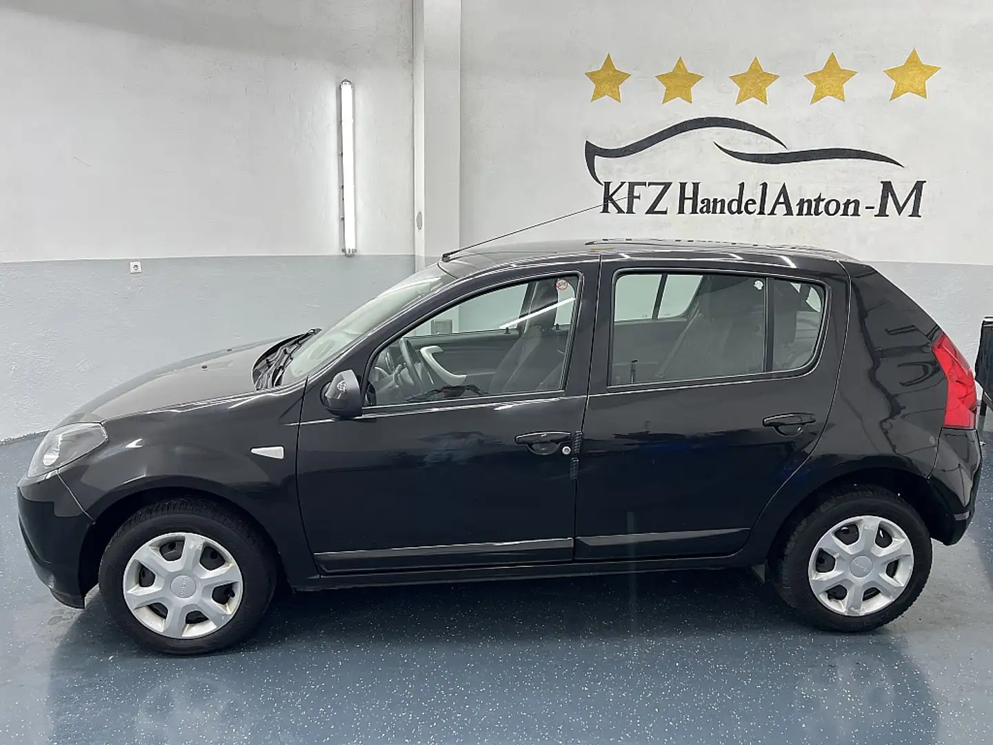 Dacia Sandero Black Line 1,2 16V  * SOFORT FINANZIERUNG & EIN... Noir - 2