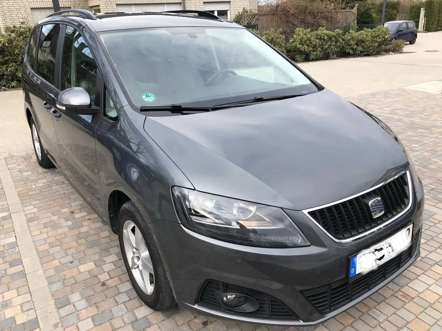 SEAT Alhambra Alhambra 2.0 TDI (Ecomotive) Start Grau - 2