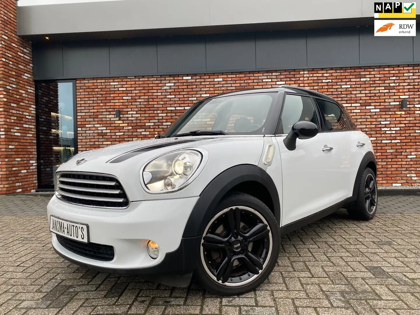MINI Cooper Countryman Mini 1.6 Pepper Cruise Clima 18inch 130000km! Wit - 1