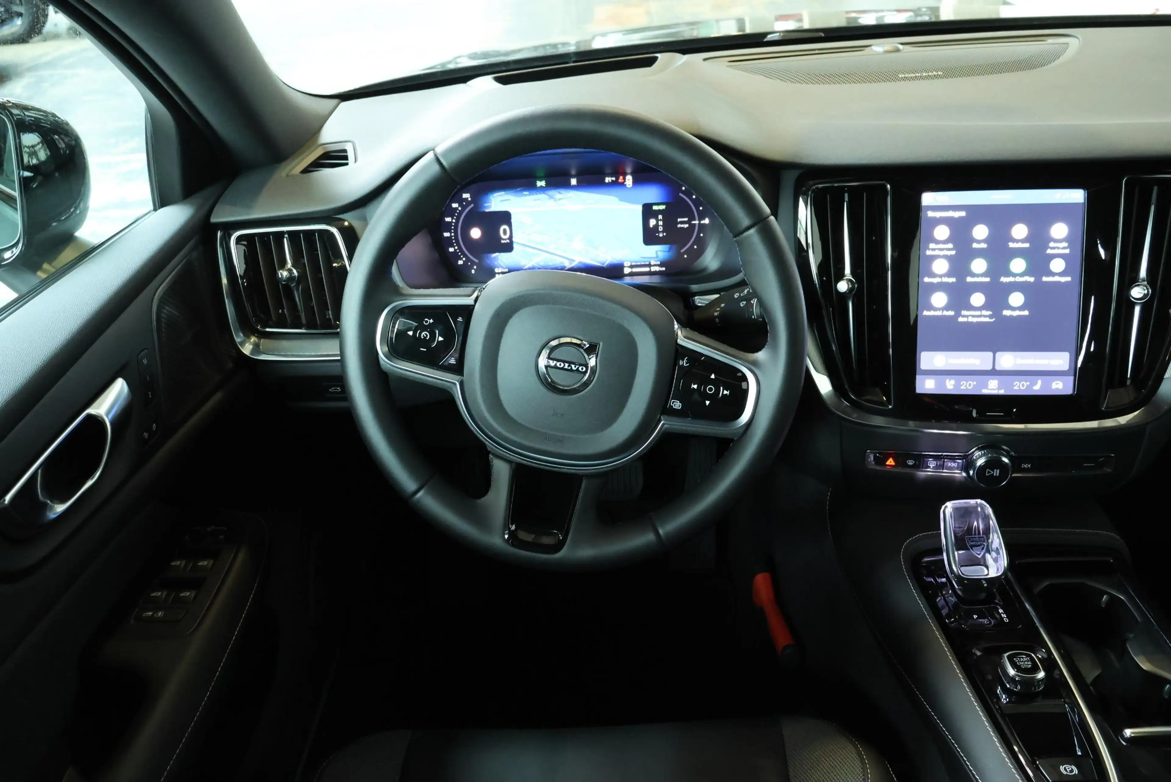 Volvo V60 T8 Plug-in hybrid AWD Plus Dark | Panoramadak | Tr — photo 12