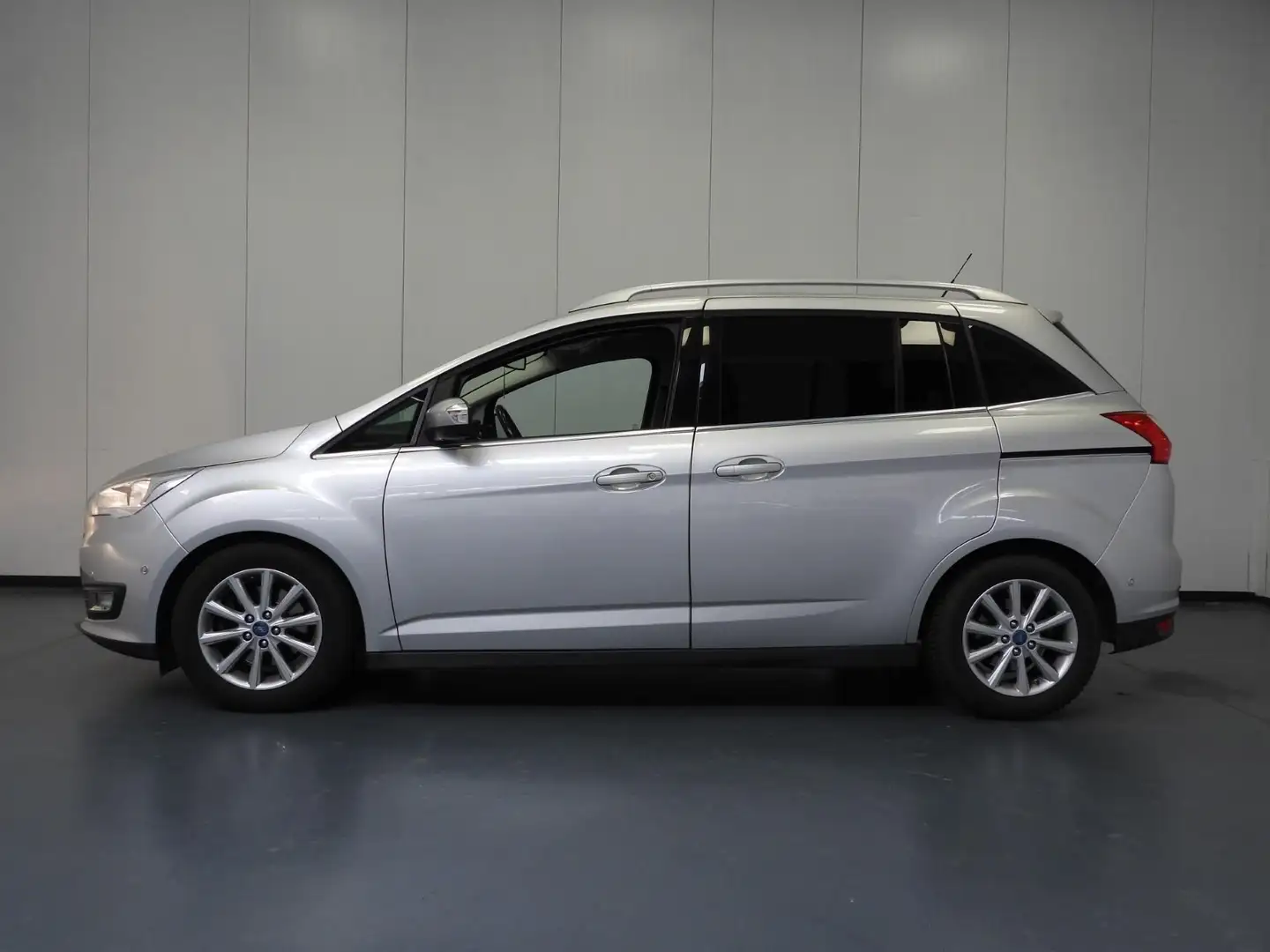 Ford Grand C-Max 1.0 Titanium 7p. CLIMA/LMV/CRUISE Grijs - 2