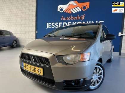 Mitsubishi Colt 1.1 Inform,bj.2009,kleur:grijs ! Airco,APK tot 04/