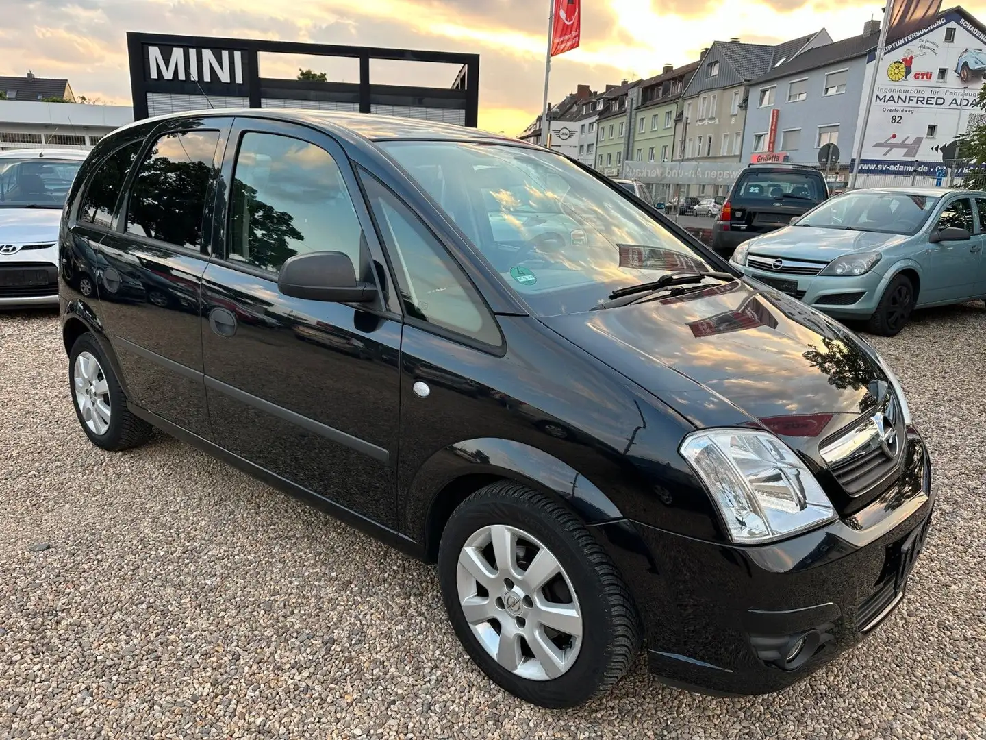 Opel Meriva 1,4 Selection Zwart - 1