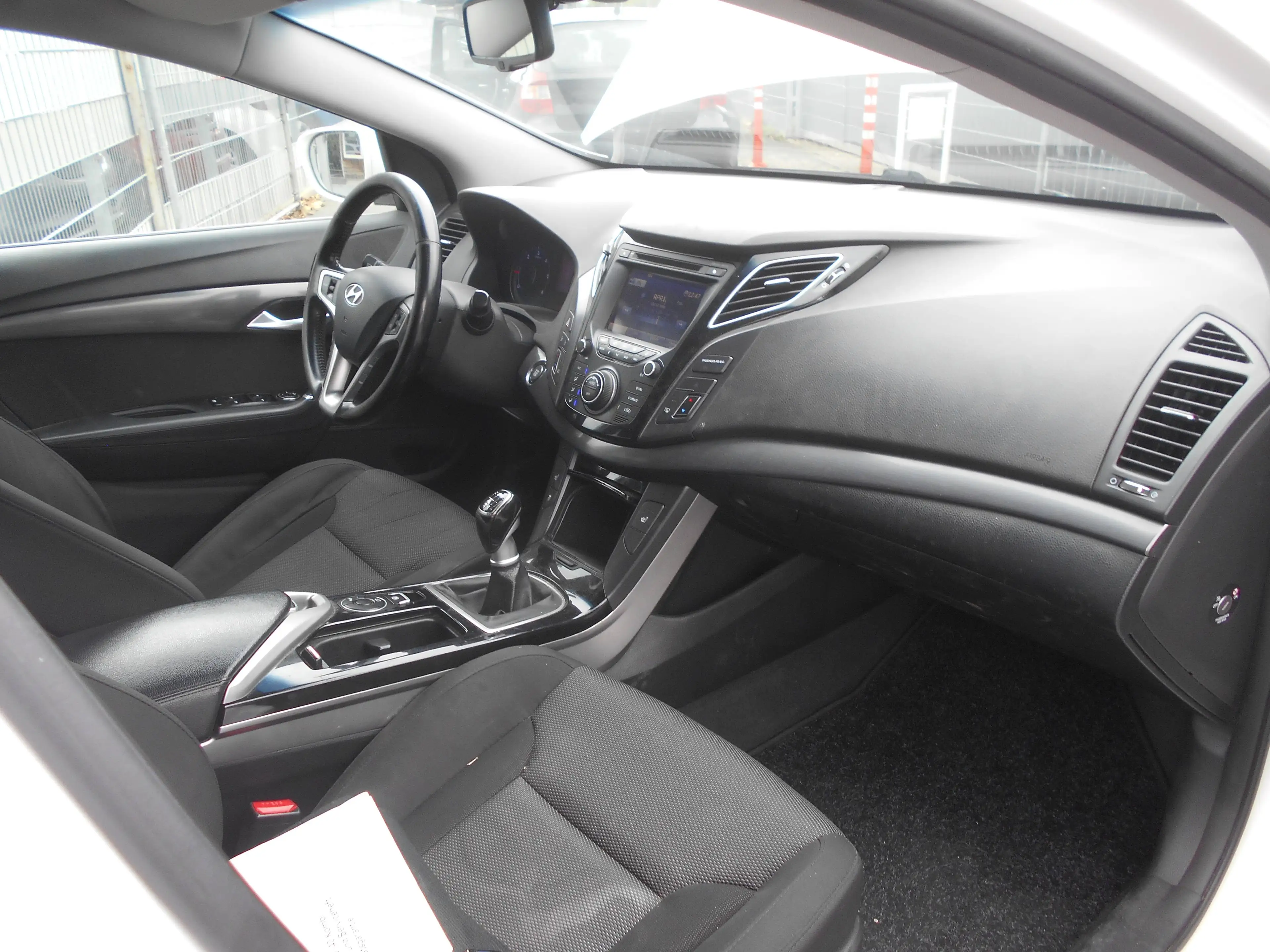 Hyundai i40 5 Star Edition/KLIMA/NAVI/EURO 5 — photo 11