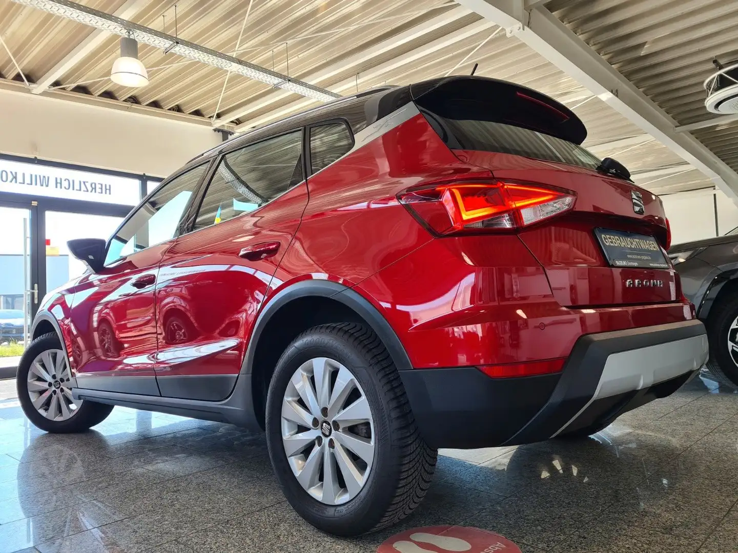 SEAT Arona Xcellence Rojo - 2