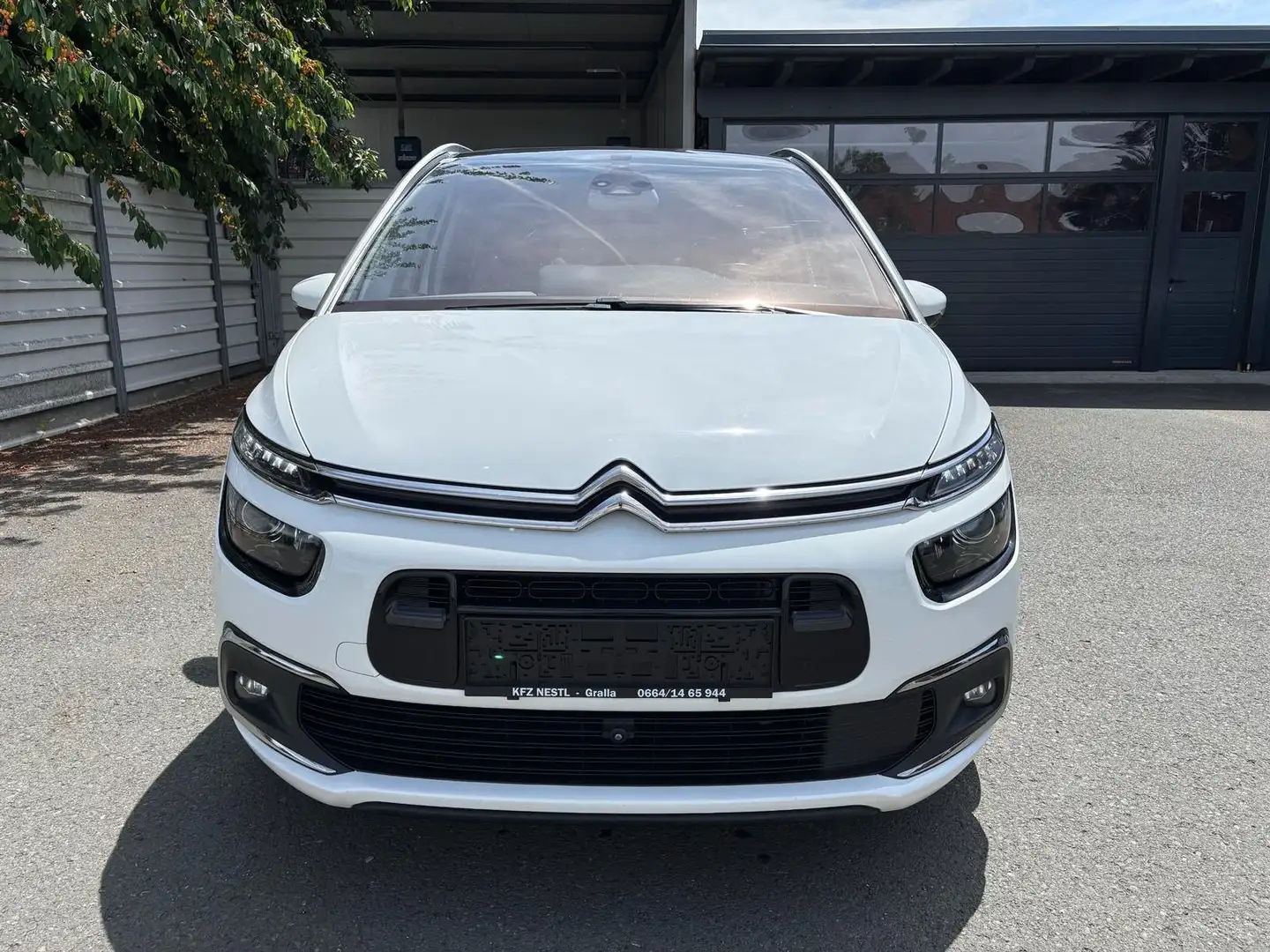 Citroen C4 Picasso BlueHDi 150 EAT6 Exclusive Aut.  -- 7 Sitze -- Weiß - 2
