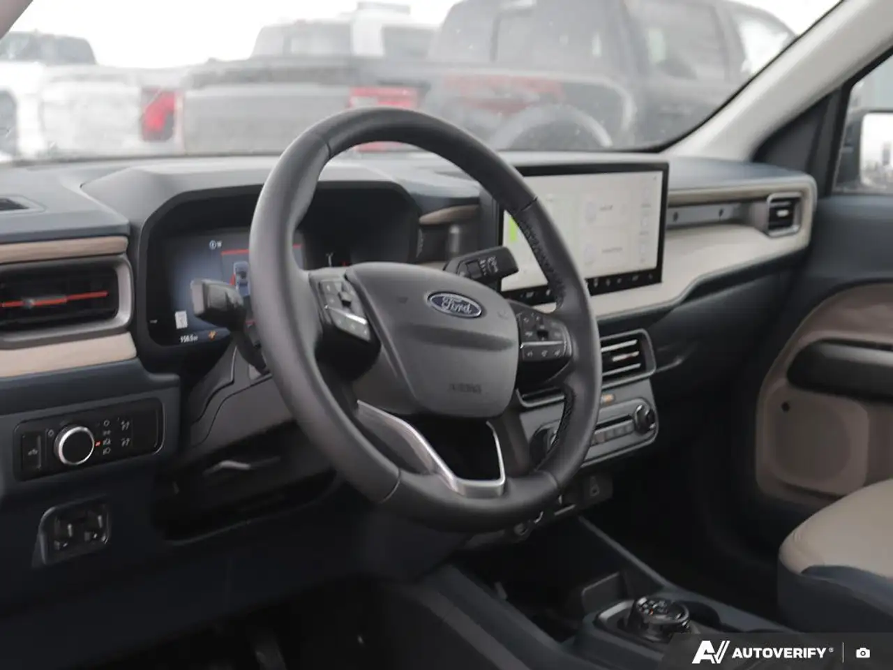 Ford Maverick снимка Ford Maverick