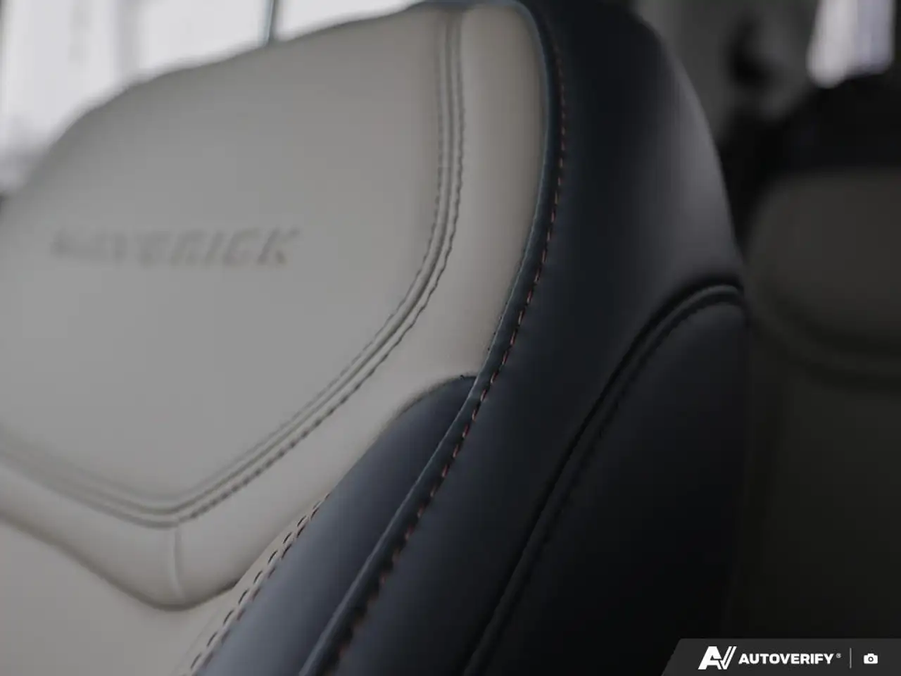 Ford Maverick снимка Ford Maverick