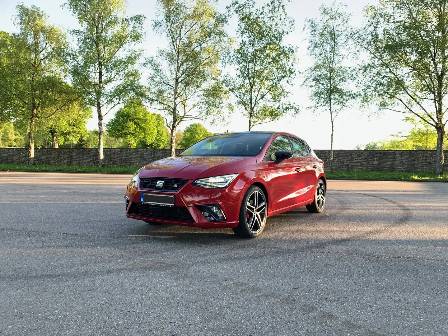 SEAT Ibiza 1.0 TSI FR Rouge - 1