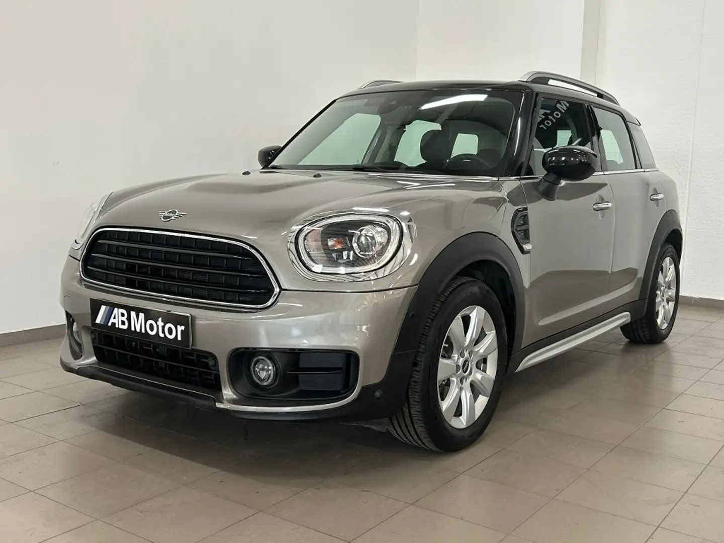 MINI Cooper Countryman D AUT. Plateado - 1