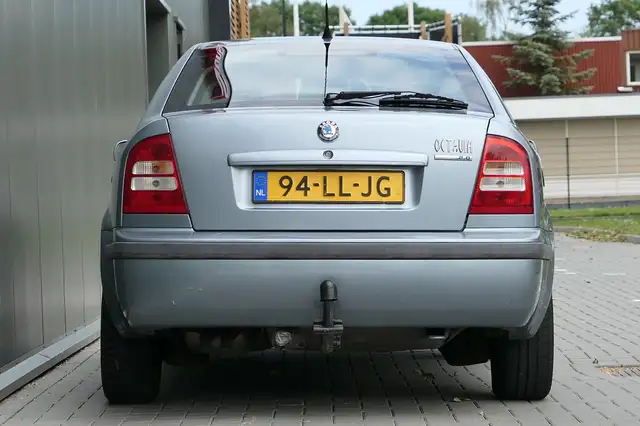 Skoda Octavia view 19