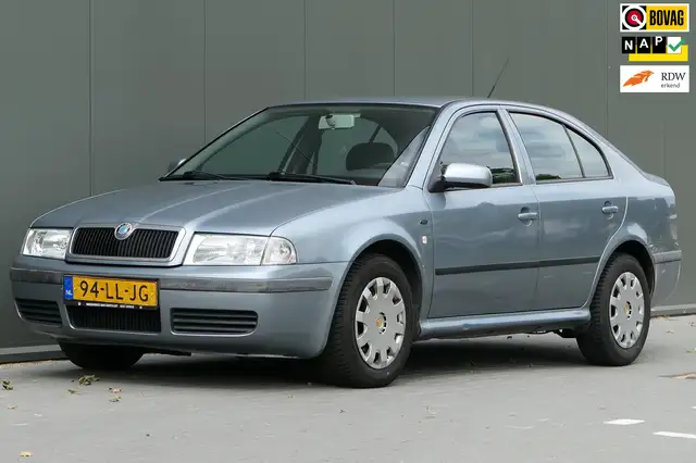 2003 Skoda Octavia in Grey for sale