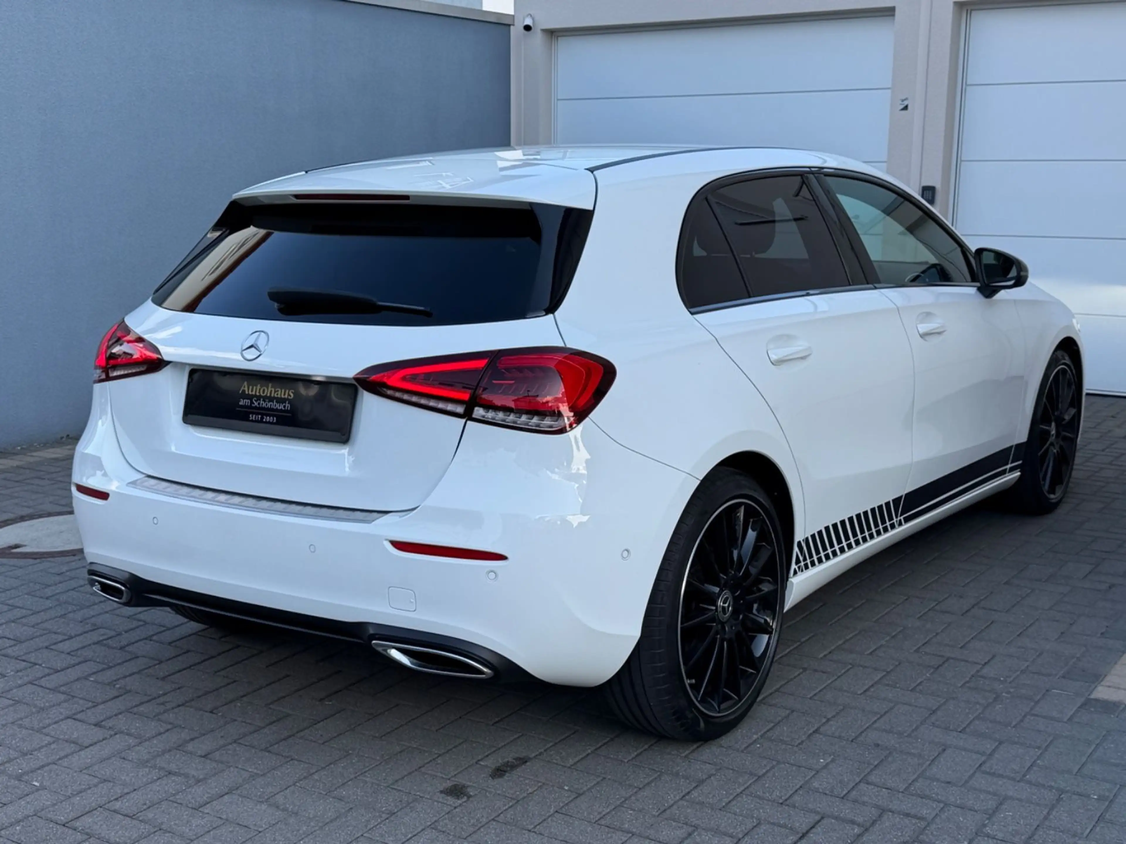 Mercedes-Benz A 200 °AMG 19"°64Tkm°Night-Paket°MBUX°Navi°LED° — photo 6