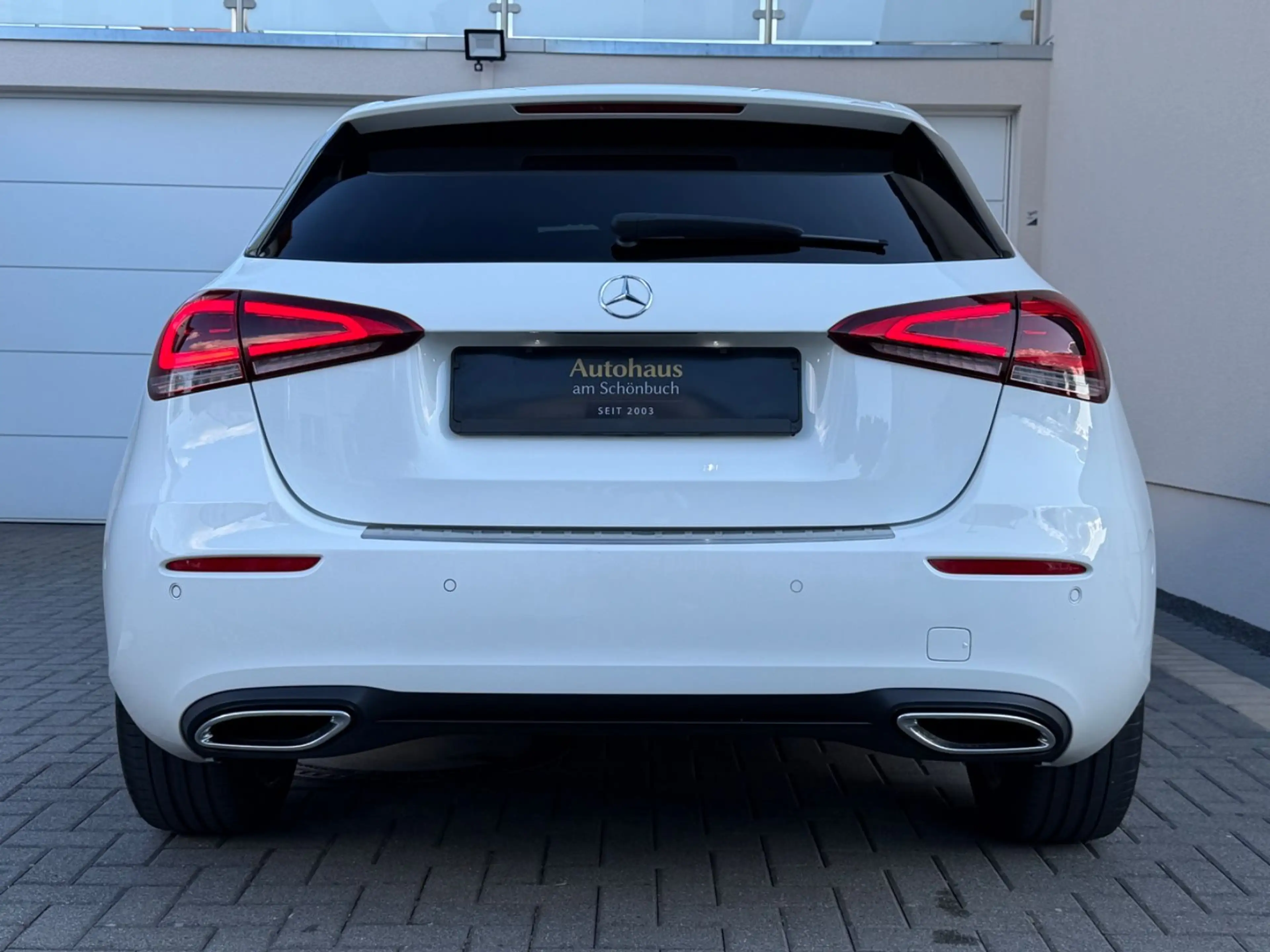Mercedes-Benz A 200 °AMG 19"°64Tkm°Night-Paket°MBUX°Navi°LED° — photo 4