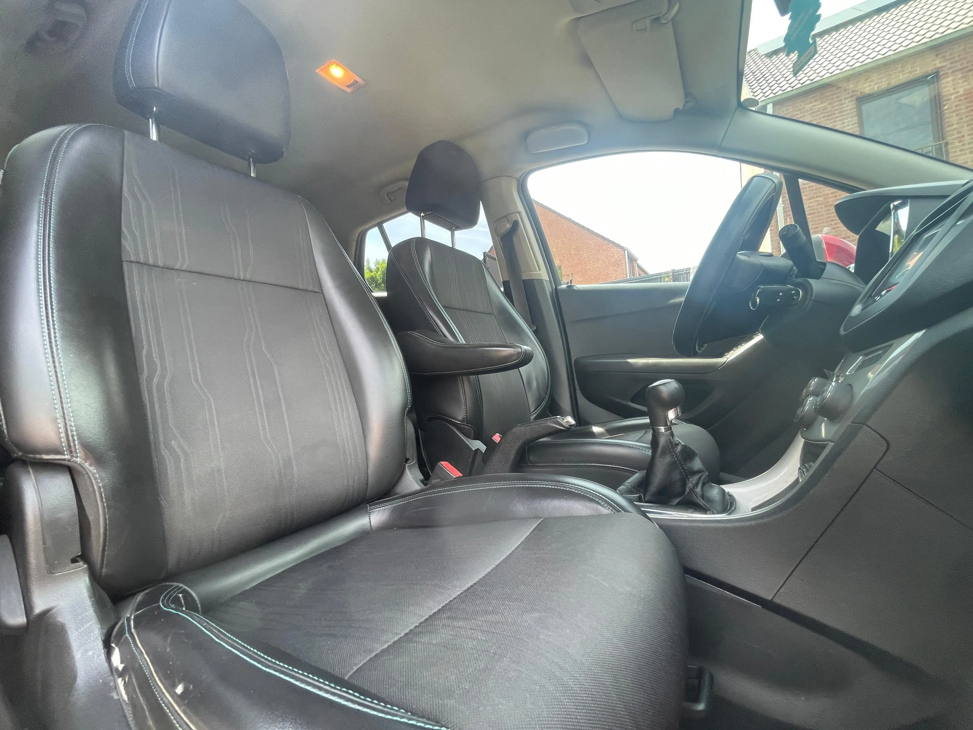 Chevrolet Trax Trax 1.4 Turbo 4x2 LT  S — photo 9