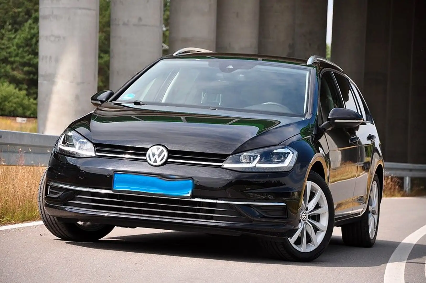 Volkswagen Golf VII Variant Sound DSG ACC Negro - 2