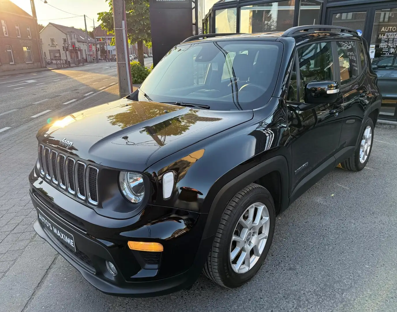 Jeep Renegade 1.0 T3 Limited / Navigation / Euro 6 / Garantie / Schwarz - 1