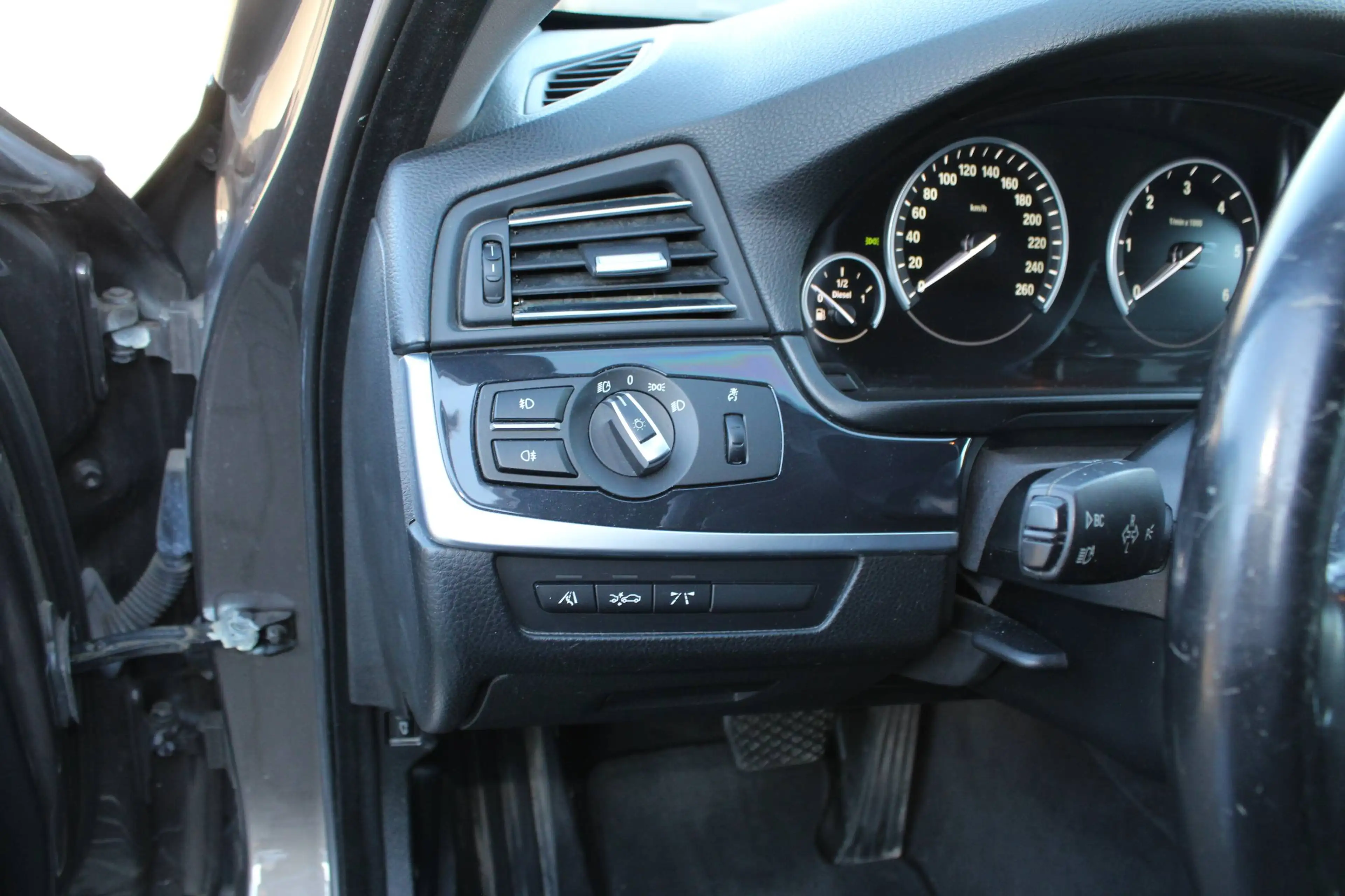 BMW 530 530 d xDrive Softclose Standhzg Keyles AHK — photo 10
