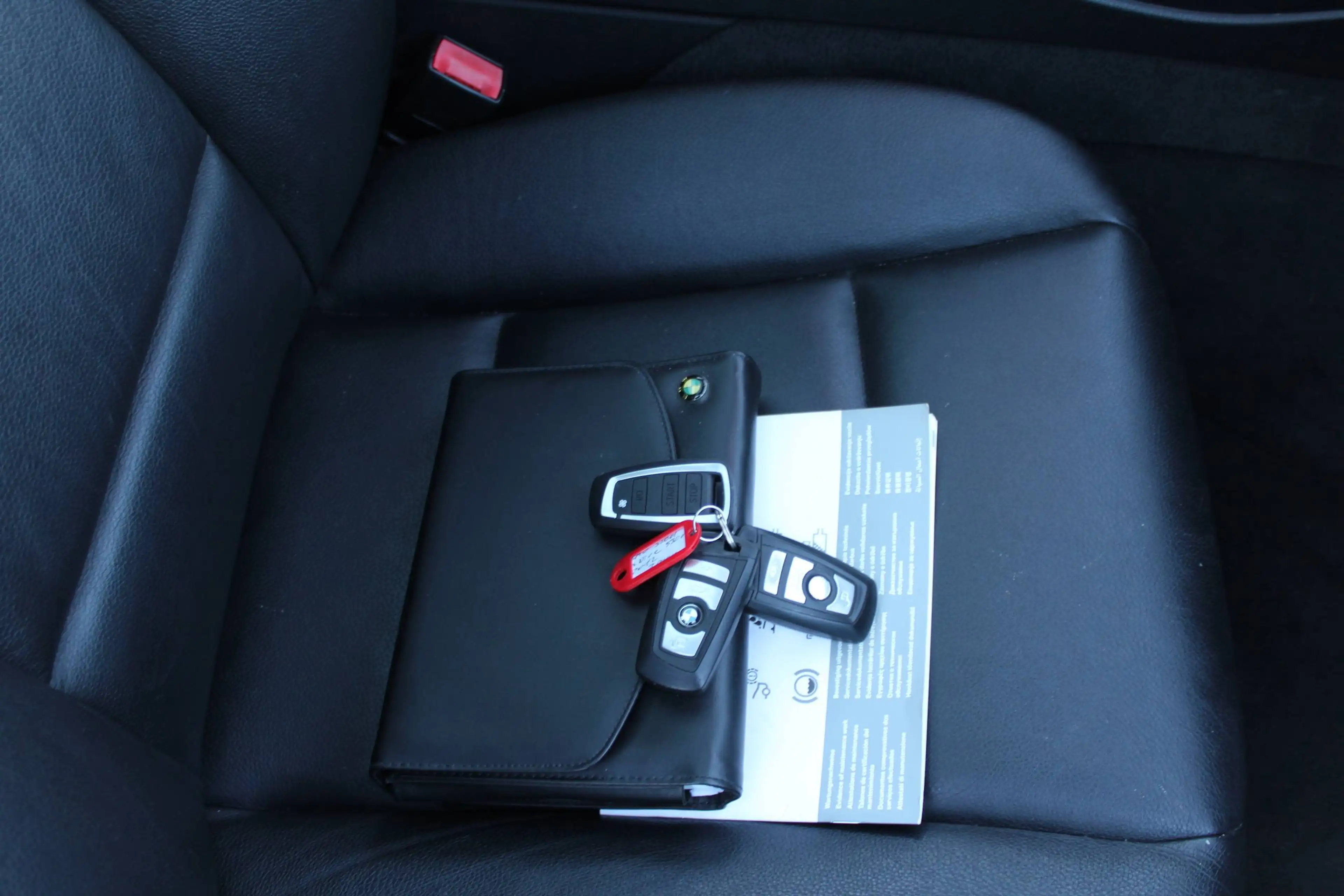 BMW 530 530 d xDrive Softclose Standhzg Keyles AHK — photo 13