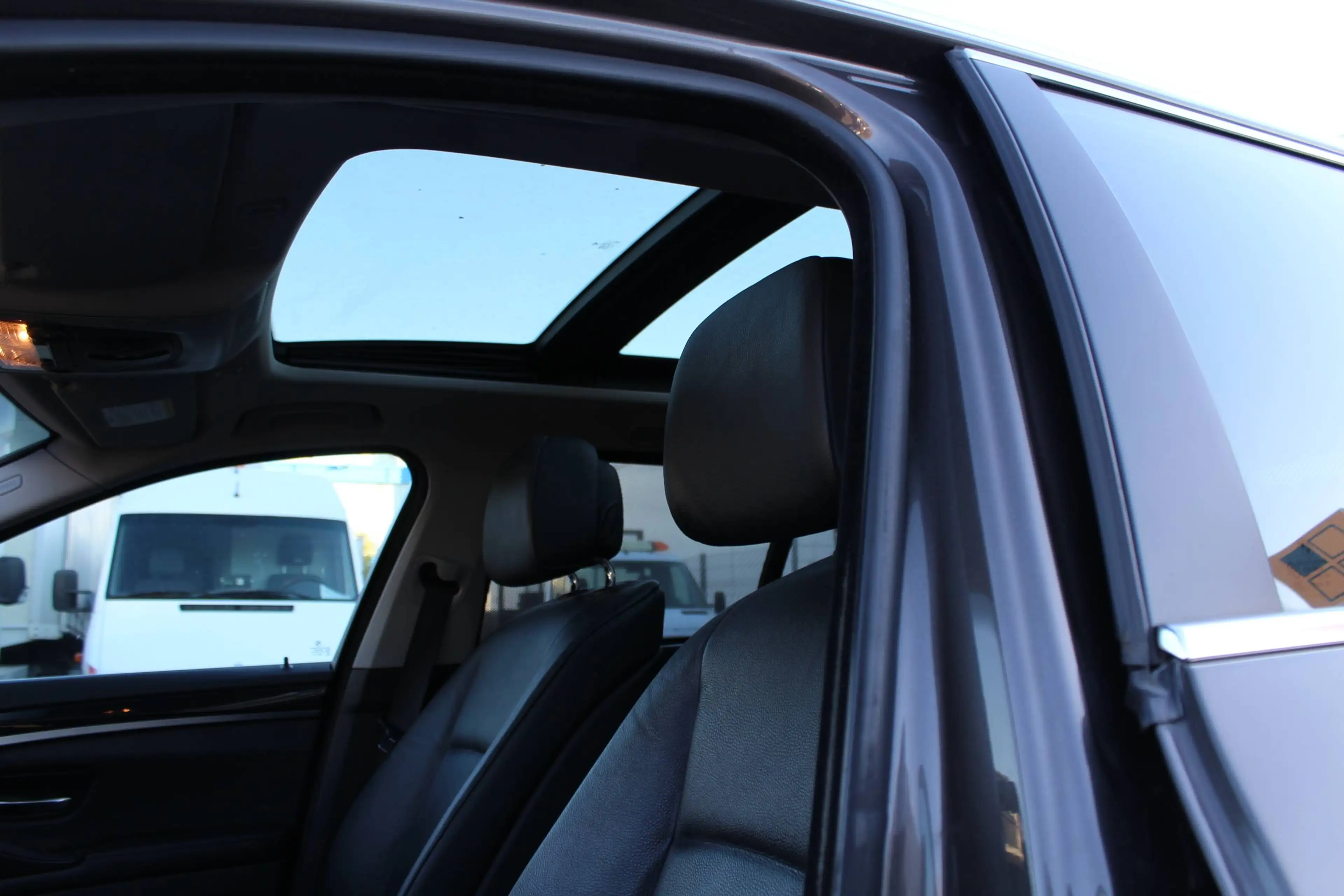 BMW 530 530 d xDrive Softclose Standhzg Keyles AHK — photo 11