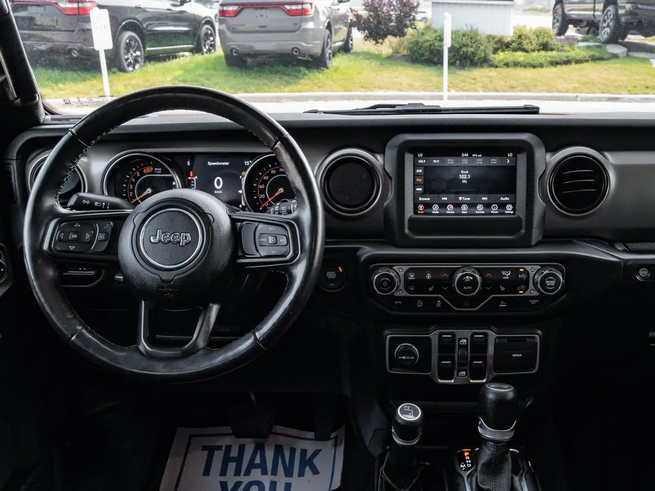 Jeep Wrangler снимка Jeep Wrangler