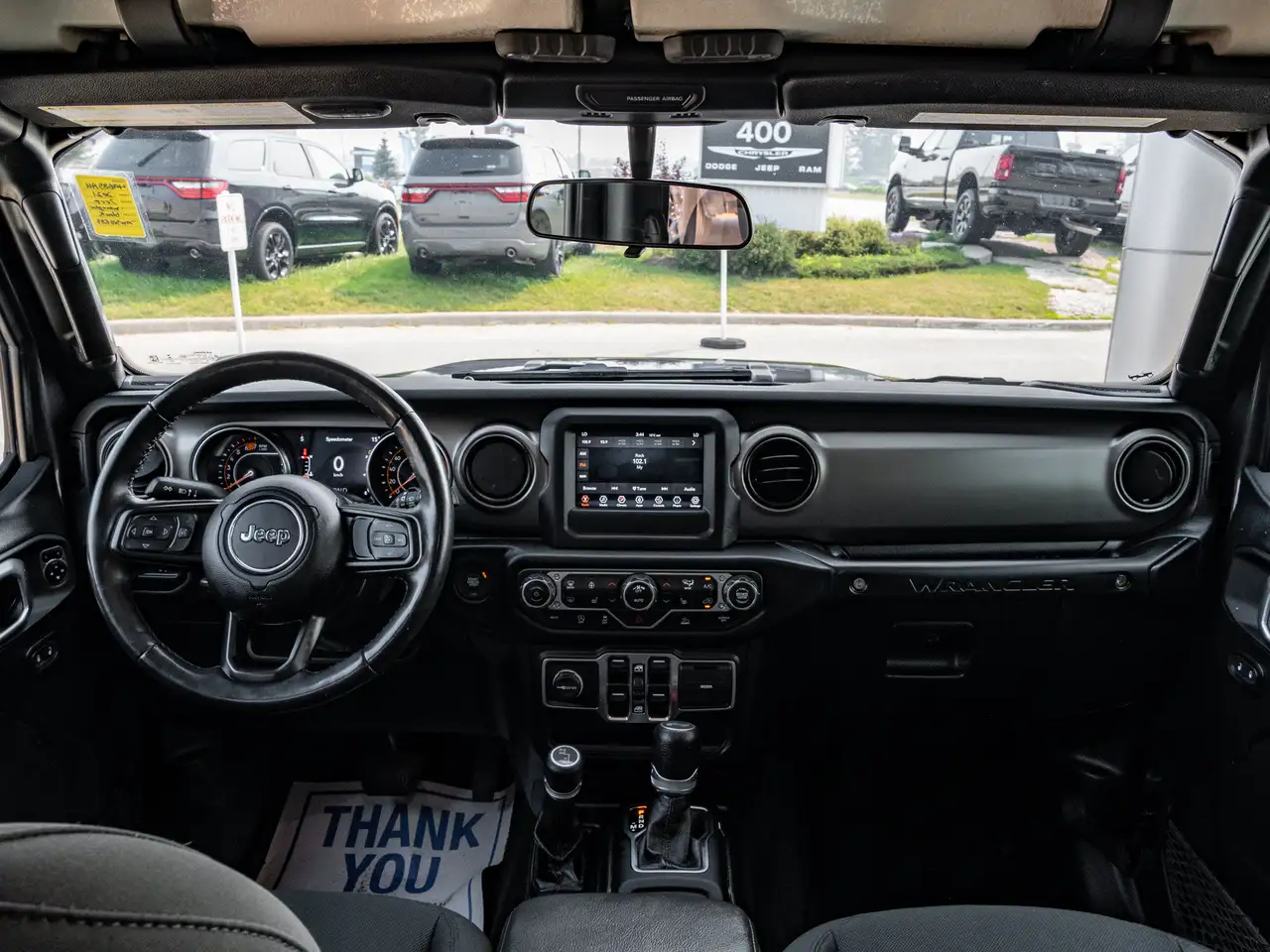 Jeep Wrangler снимка Jeep Wrangler