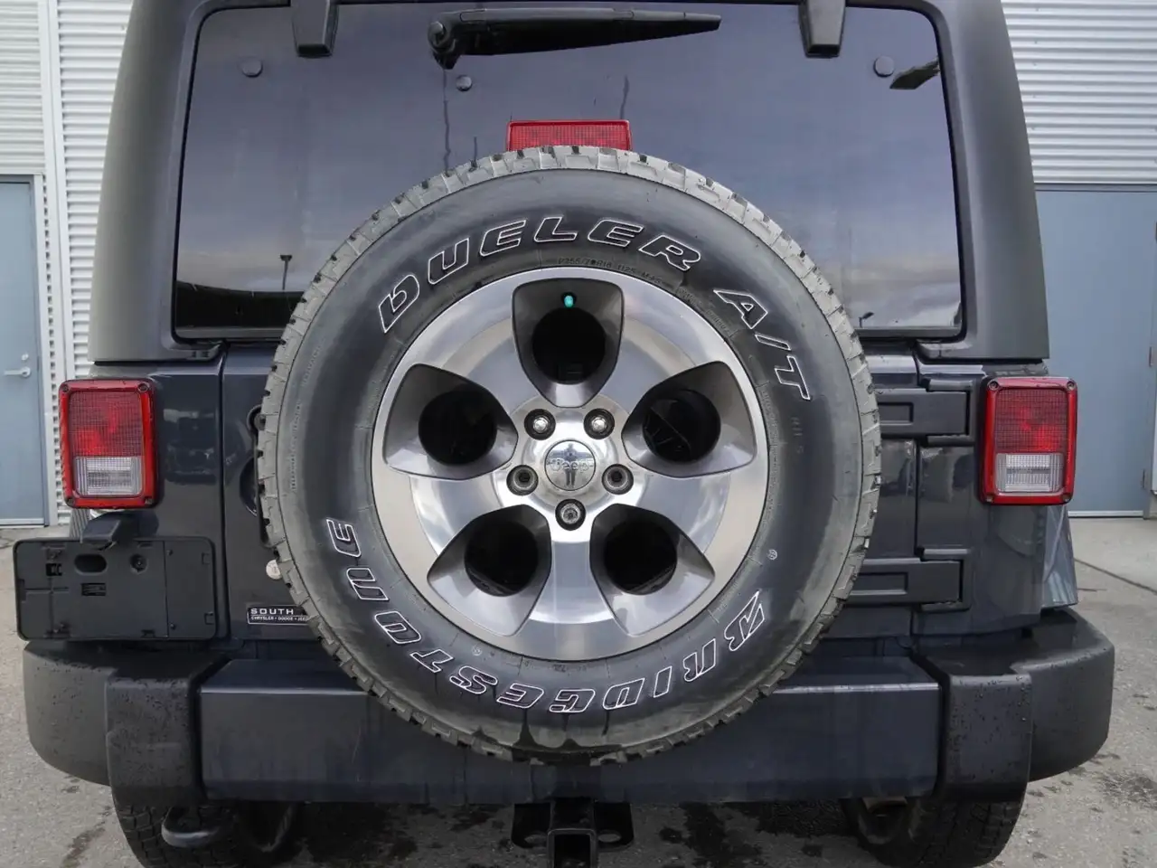 Jeep Wrangler снимка Jeep Wrangler