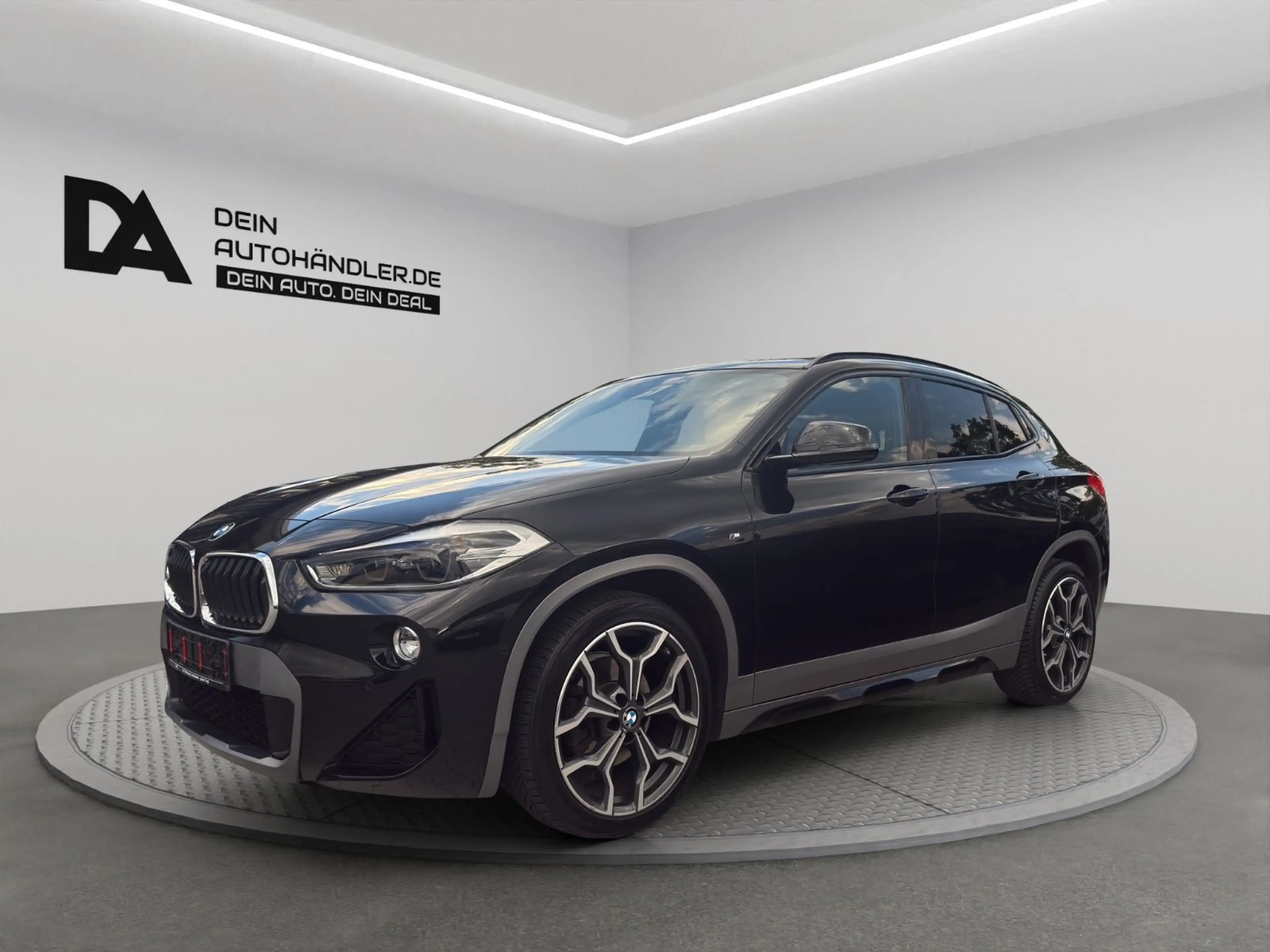 BMW X2 sDrive 18 i M Sport X *LED*NAVI*PARKASSISTENT — photo 2