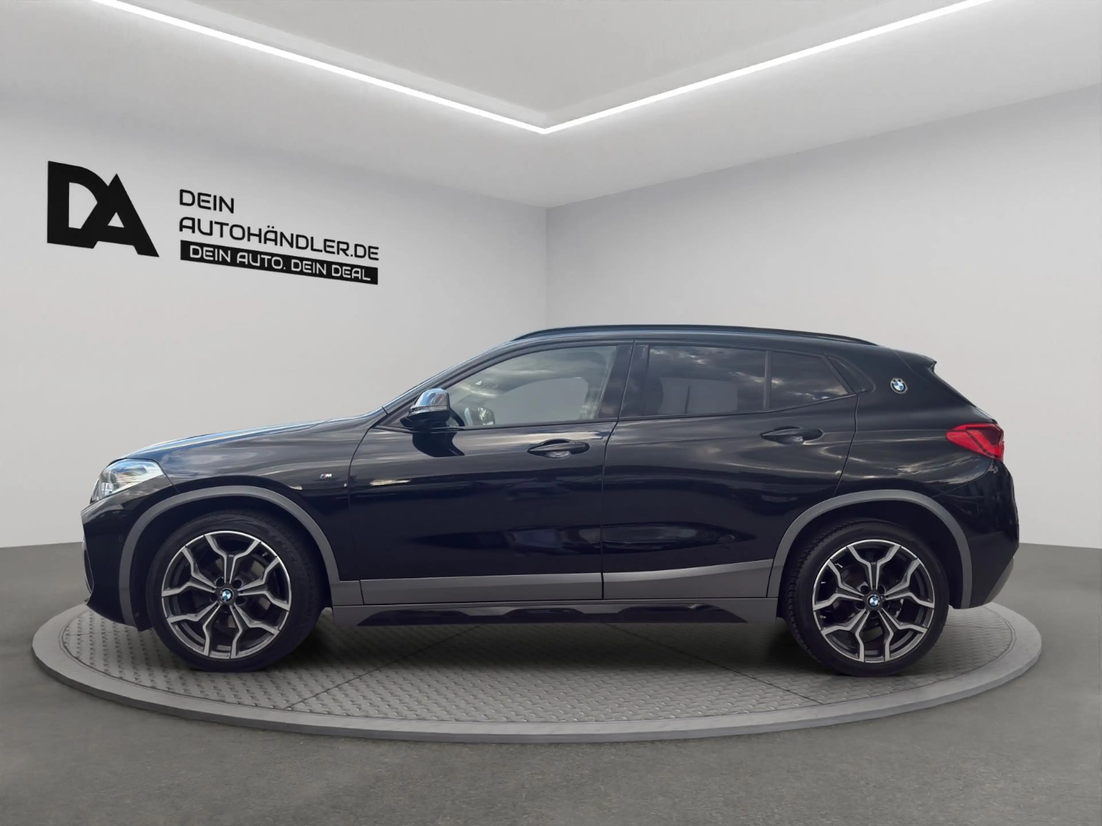 BMW X2 sDrive 18 i M Sport X *LED*NAVI*PARKASSISTENT — photo 3