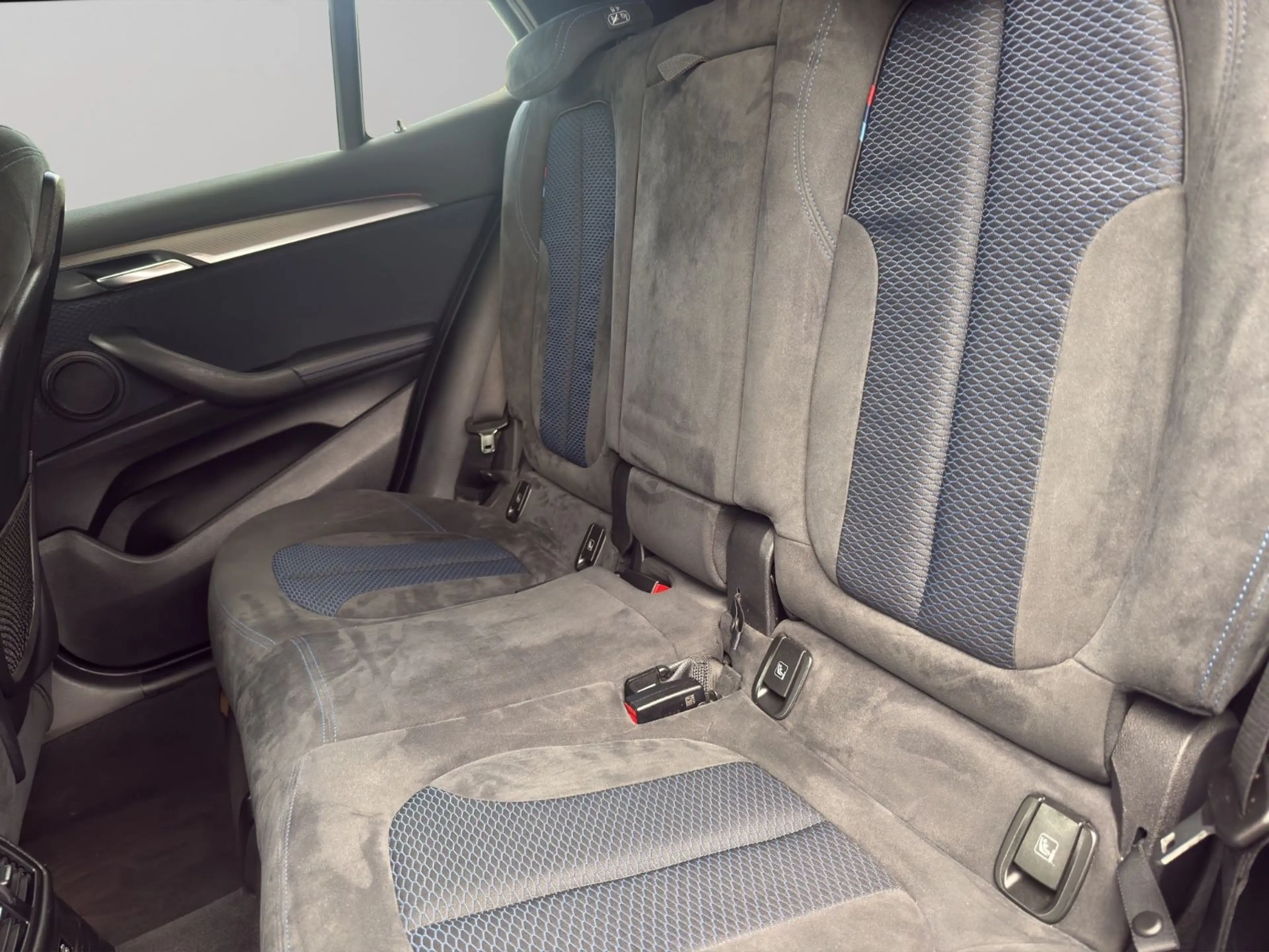BMW X2 sDrive 18 i M Sport X *LED*NAVI*PARKASSISTENT — photo 13