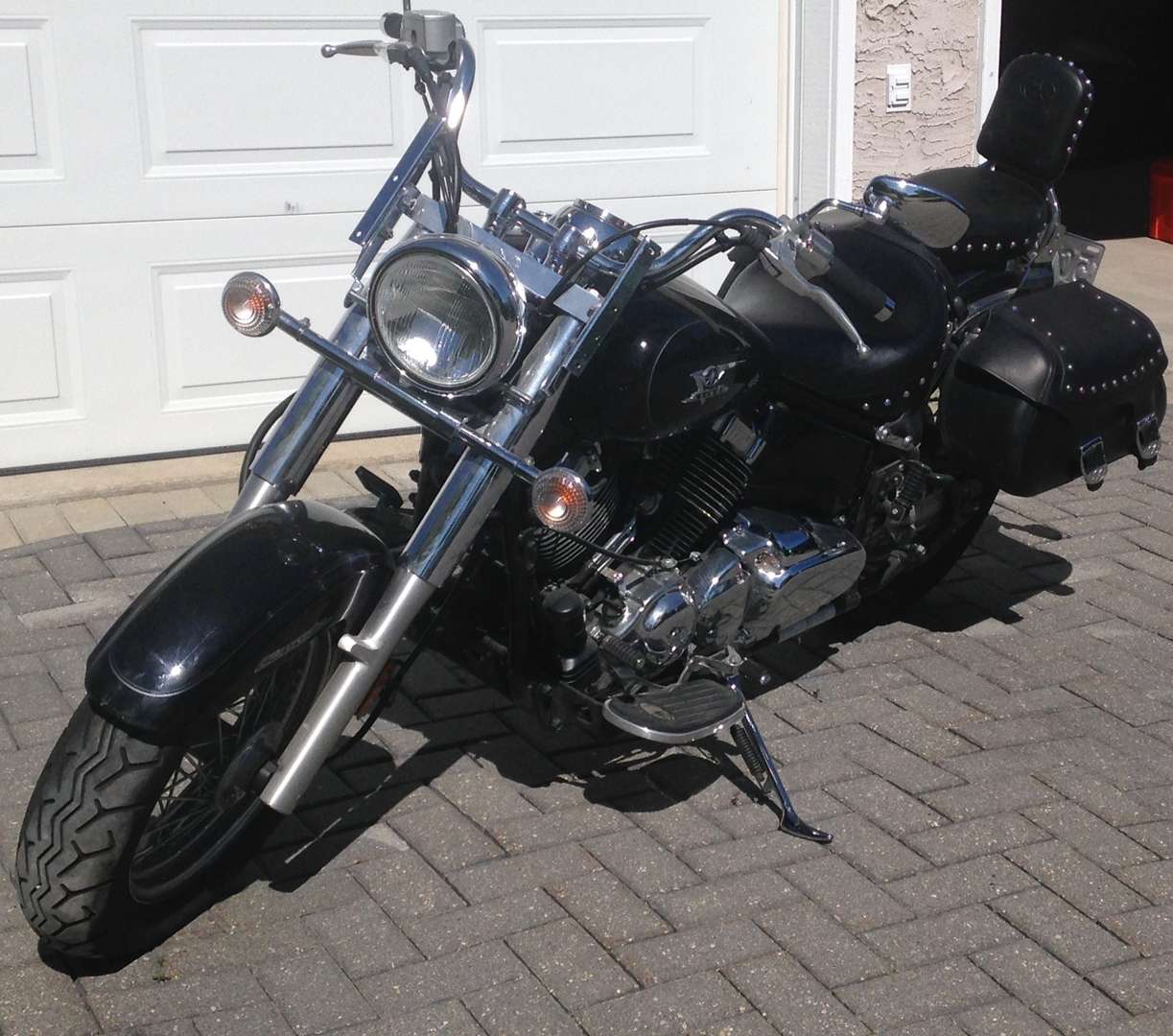 2009 Yamaha V-Star 650 Classic | $ 5,000 | 940 km Street/Standard