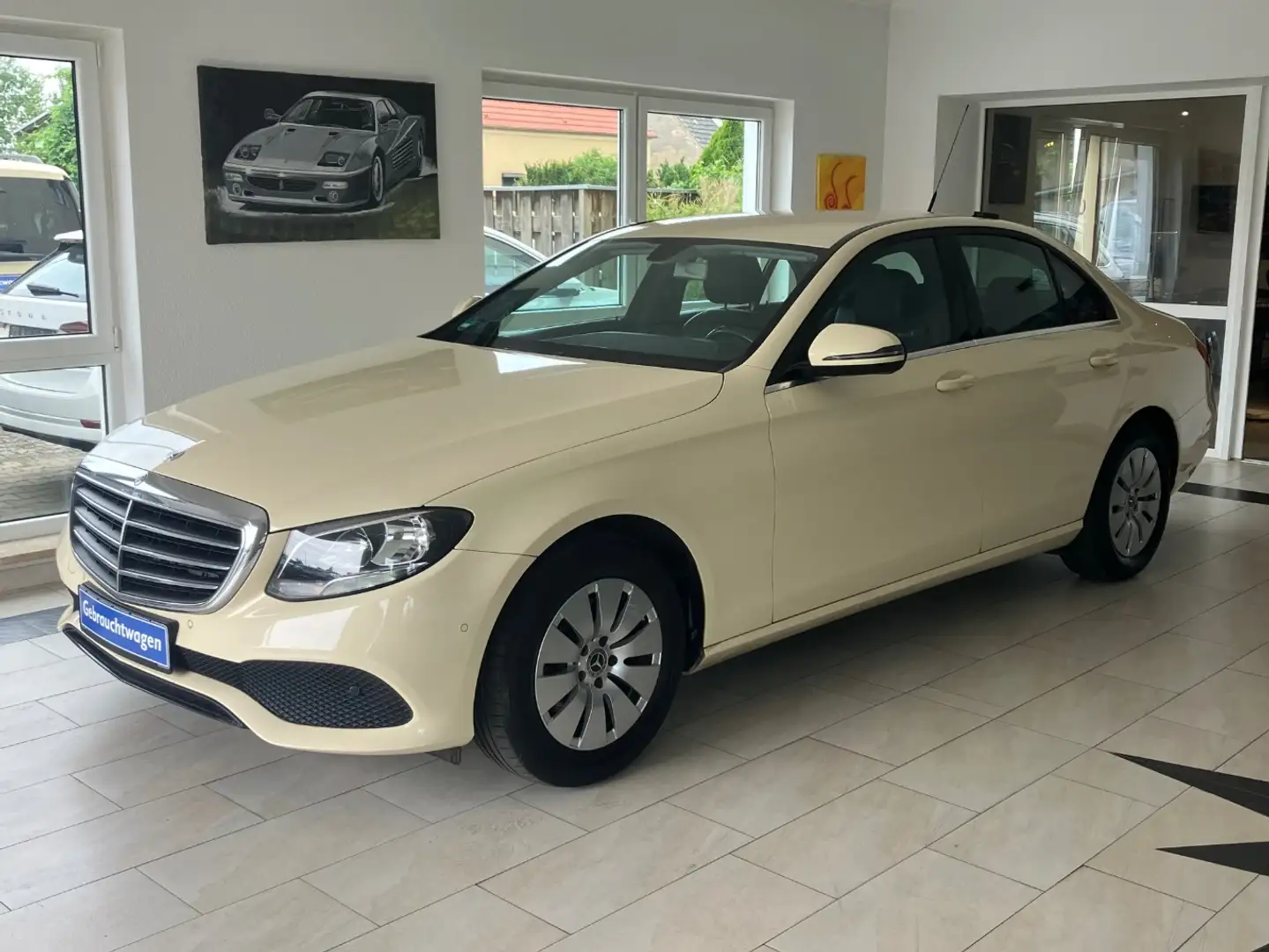 Mercedes-Benz E 200 d Lim. TAXI 9G Park Assistent Beige - 1