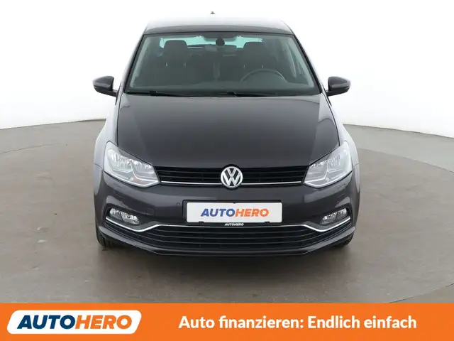 Volkswagen Polo view 9