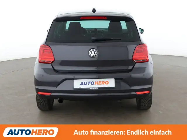 Volkswagen Polo view 5