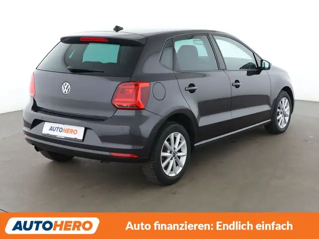 Volkswagen Polo view 6