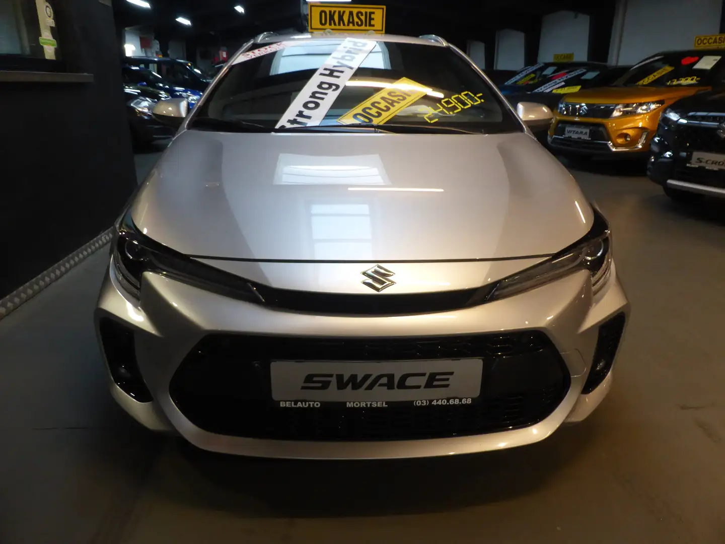 Suzuki Swace 1.8 Hybrid CVT GLX Gümüş rengi - 2