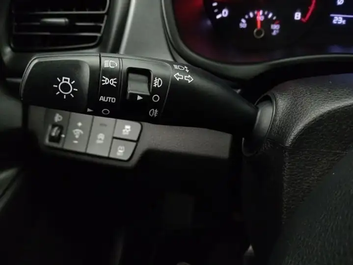 Kia Rio 2024, foto 20
