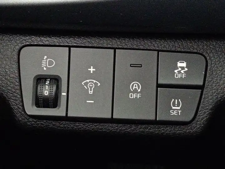 Kia Rio 2024, foto 22