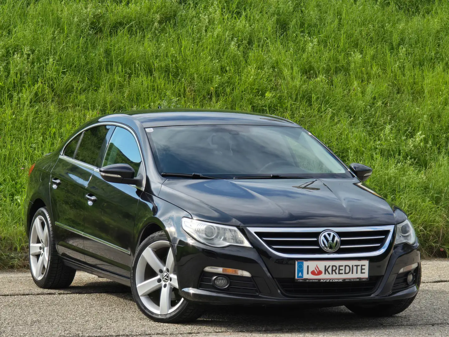 Volkswagen Passat CC Top* Kredit* Tempomat* Neues Pickerl* Gepflegt* Schwarz - 2