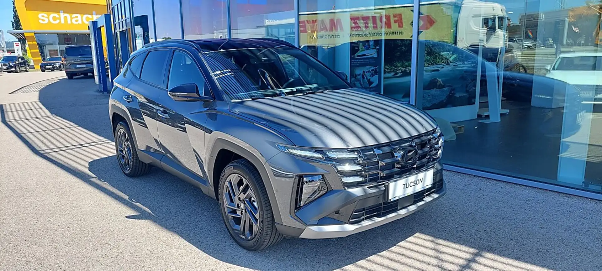 Hyundai TUCSON Tucson NX4 20th 1,6 T-GDi HEV 2WD AT Grau - 1