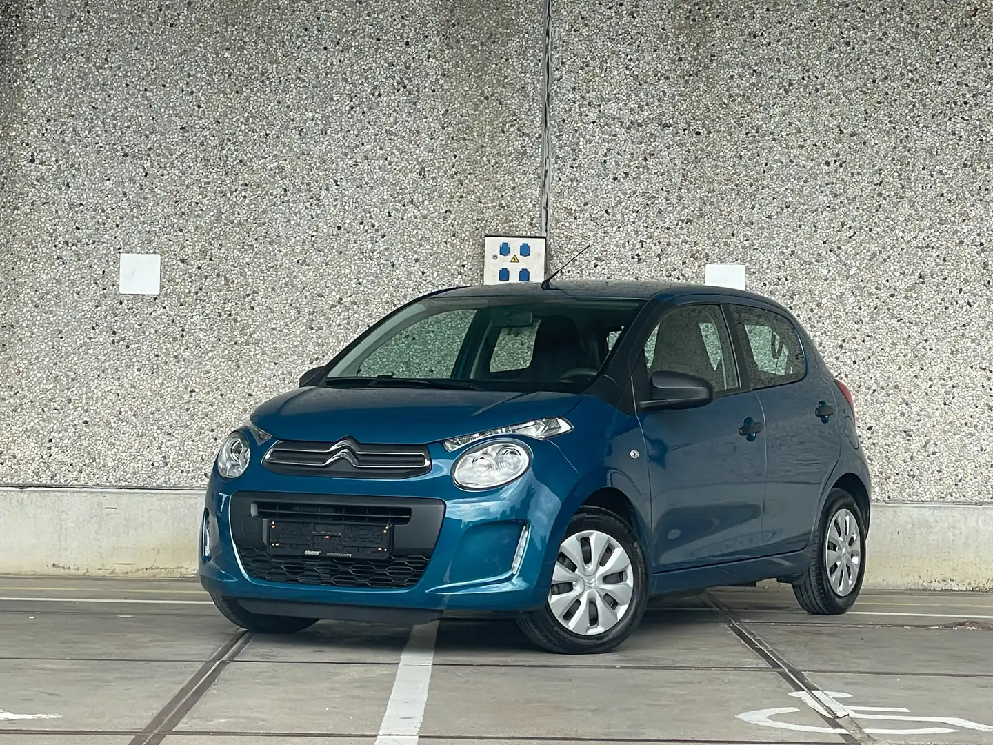 Citroen C1 C1 VTi 72 Live - DAB - Bluetooth - 5 deurs Bleu - 1