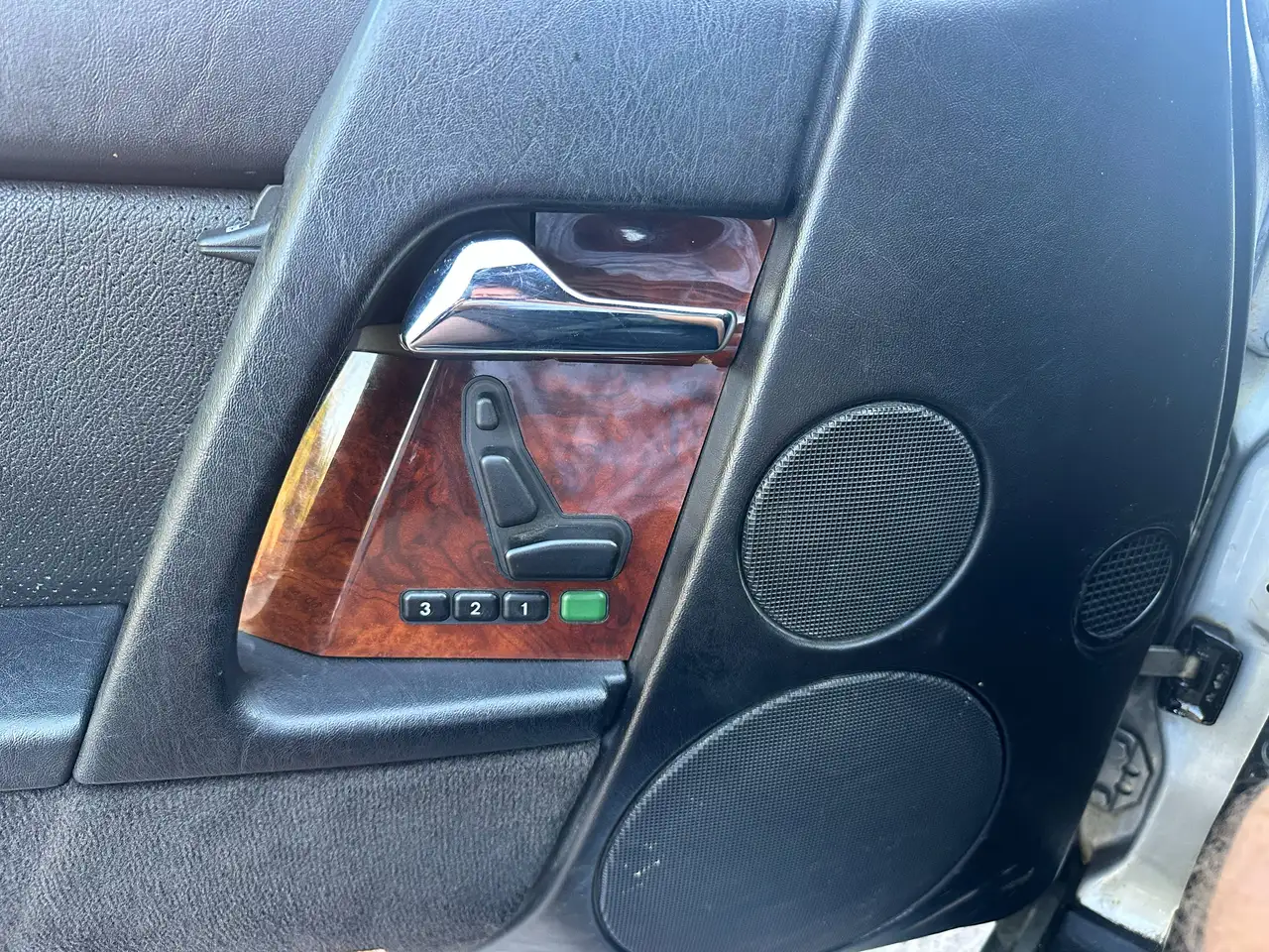 Mercedes-Benz SL 300 1. Hand / H-Kennzeichen und HU neu, foto 9