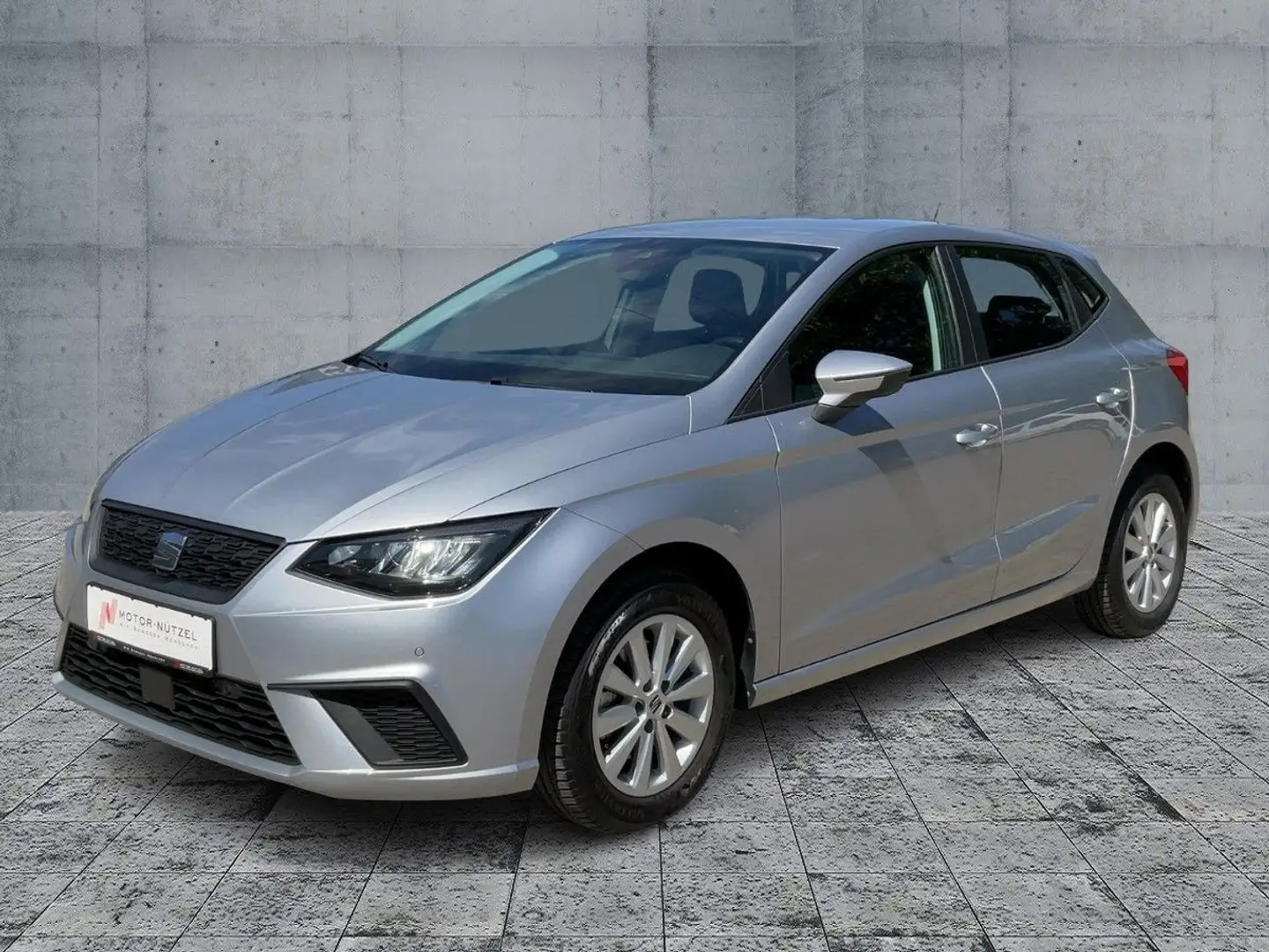 SEAT Ibiza 1.0 TSI STYLE LED+APP+DAB+GRA+SHZ+PDC+RFK Zilver - 2