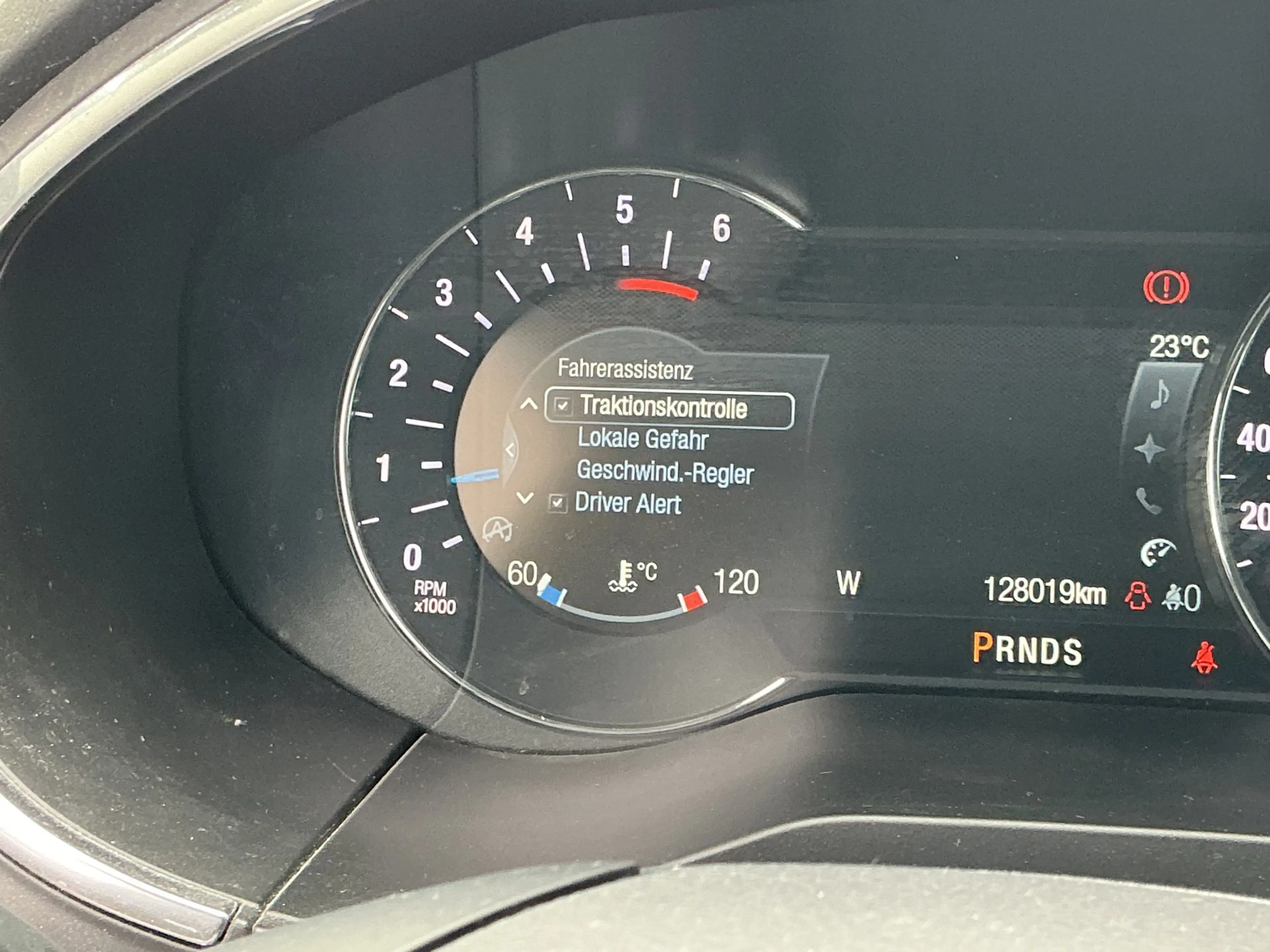 Ford Galaxy Titanium 7-Sitzer Navi ACC AHK SHZ LED — photo 12